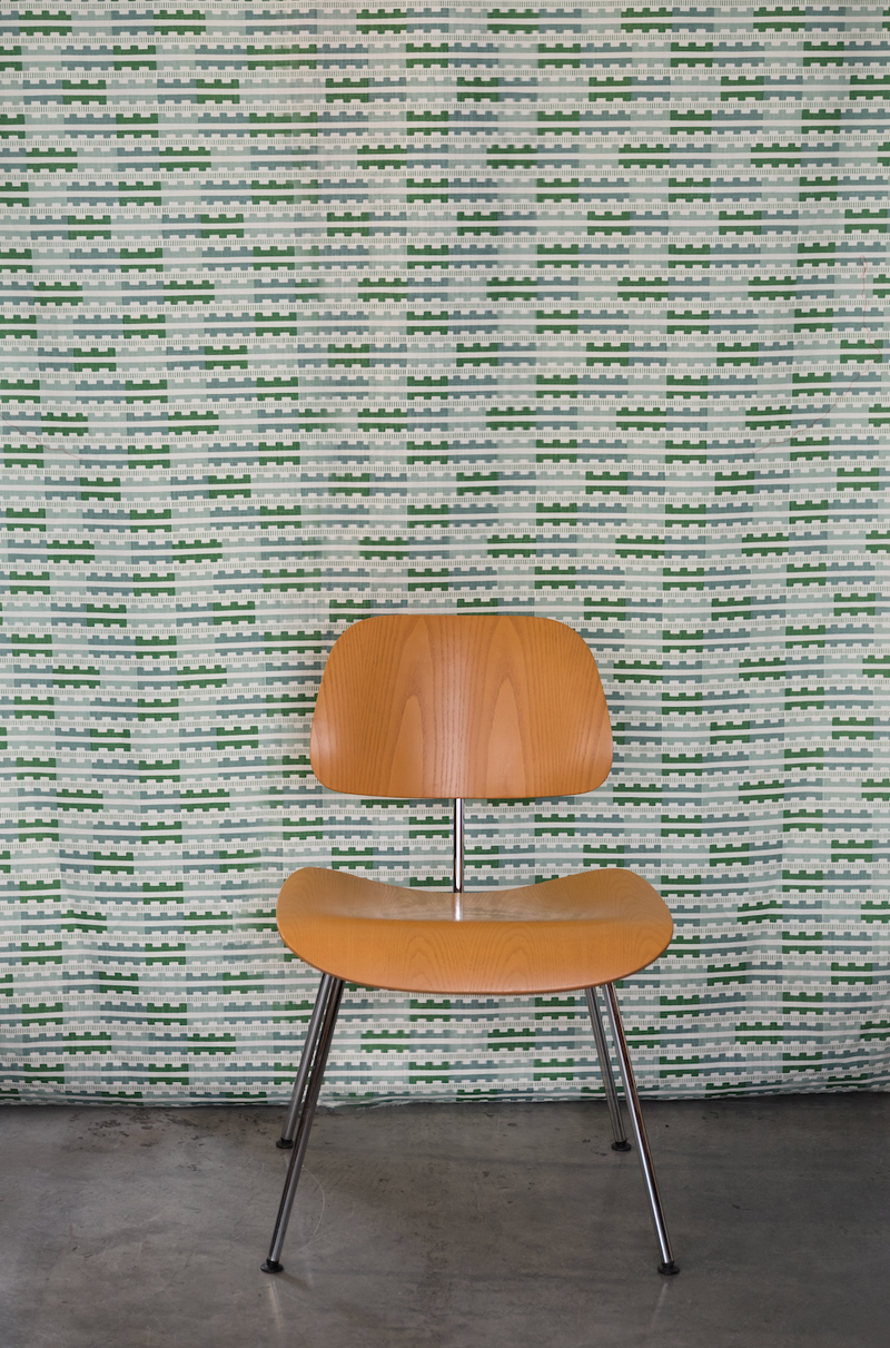 DCM EAMES CHAIR