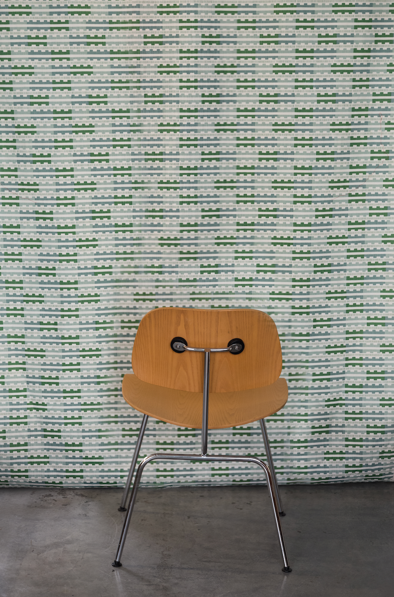 DCM EAMES CHAIR