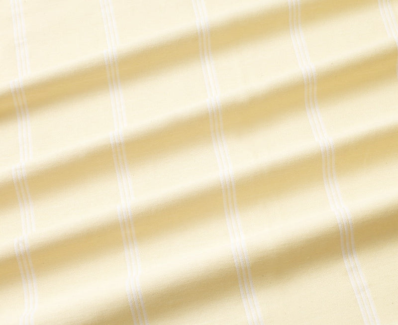 Nina's Stripe - Manteiga