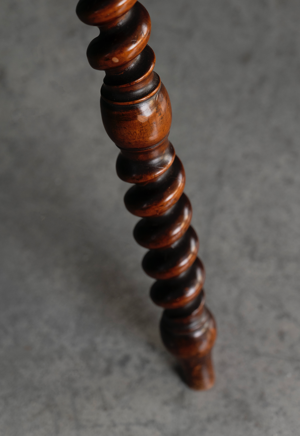 Bobbin Table