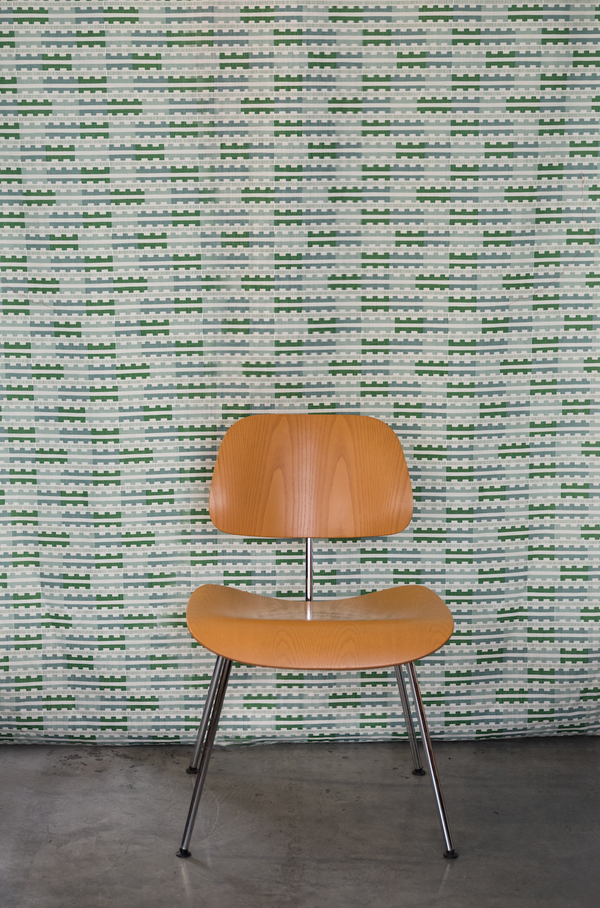 DCM EAMES CHAIR